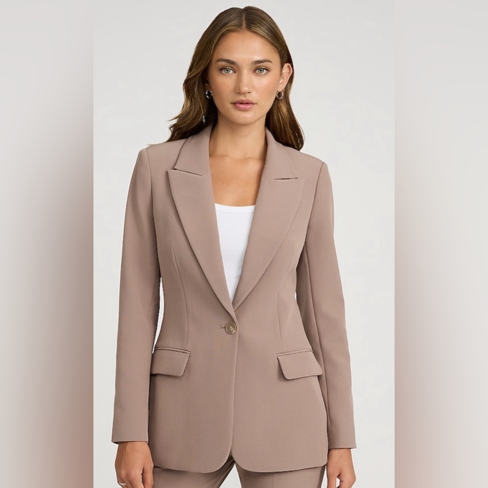 BNWT Express Studio StretchTwill Long Slim Blazer - Size XS